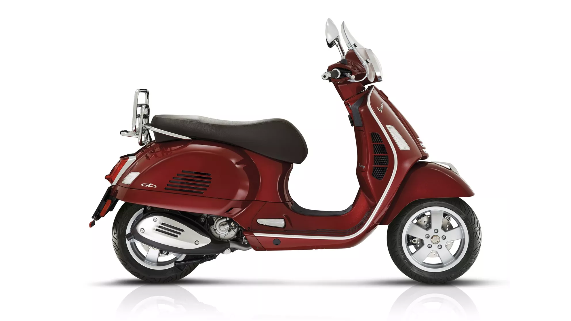 Vespa GTS 300 hpe Touring - Image 2 Vespa GTS 300 hpe Touring - Image 2