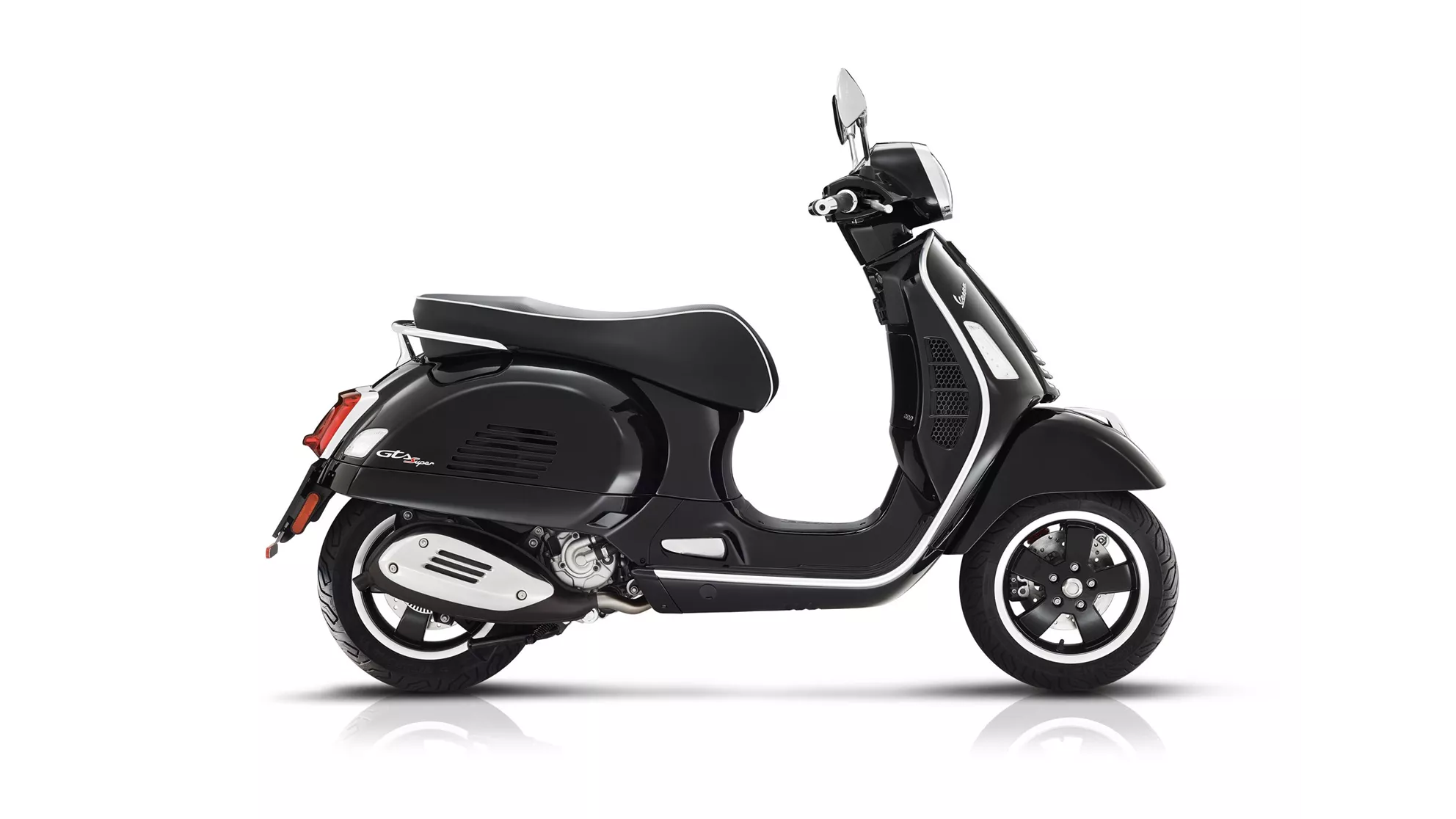 Vespa GTS 300 hpe Super - Image 3 Vespa GTS 300 hpe Super - Image 3