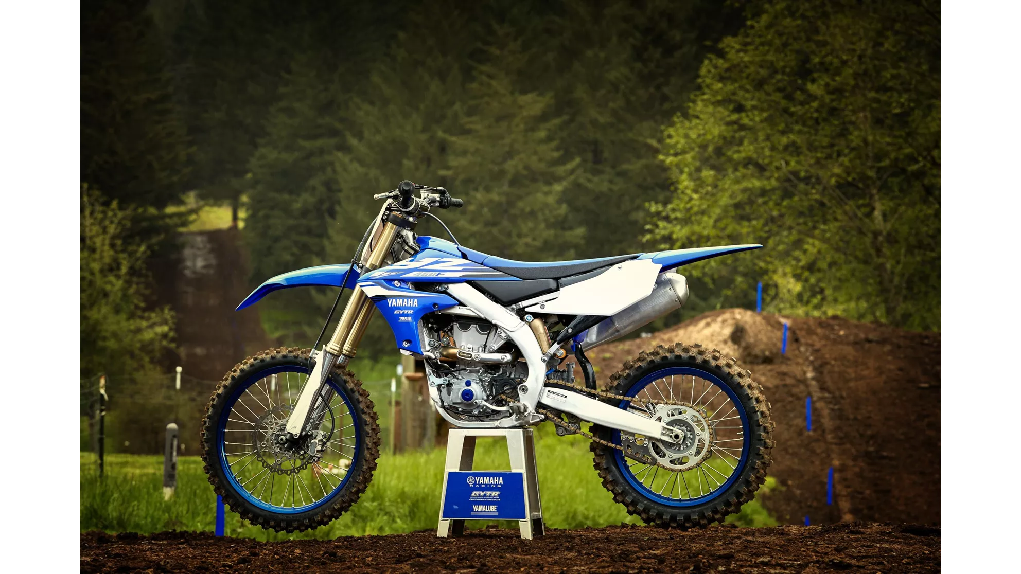Yamaha YZ450F - Image 13 Yamaha YZ450F - Image 13