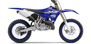 Fantic XXF 250 2023 vs Yamaha YZ 250 LC 2019 Fantic XXF 250 2023 vs Yamaha YZ 250 LC 2019