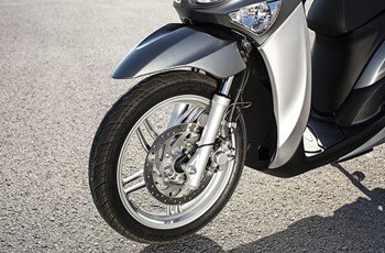 Yamaha Xenter 125 2019 - Bild 6