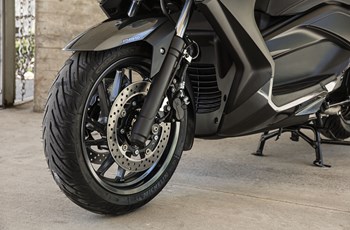Yamaha XMAX 400 2019 - Bild 19 Yamaha XMAX 400 2019 - Bild 19