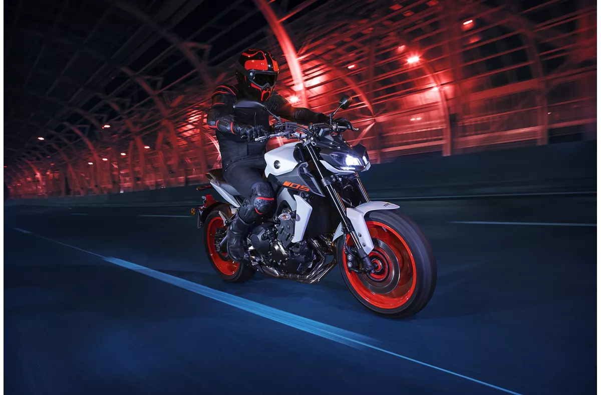 Yamaha MT-09 Yamaha MT-09