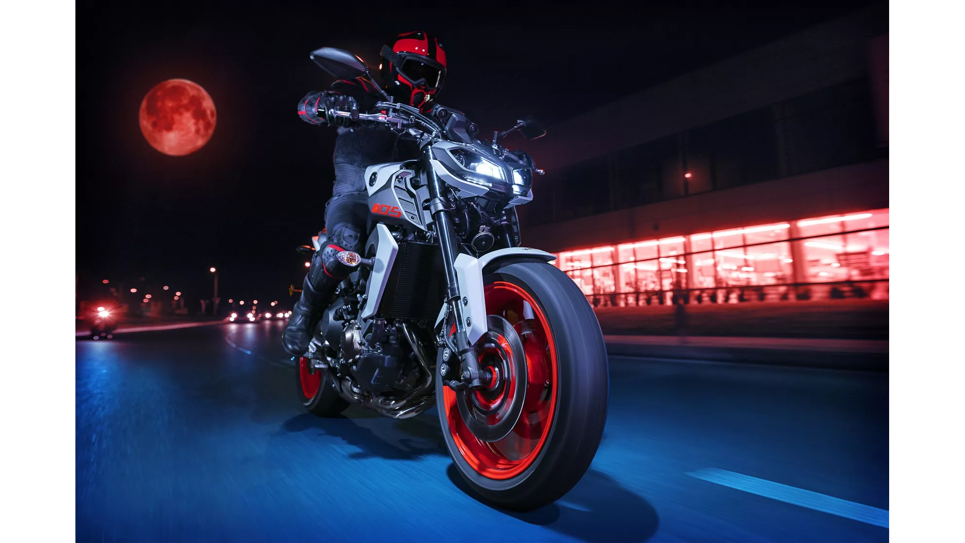 Yamaha MT-09 - Image 7 Yamaha MT-09 - Image 7