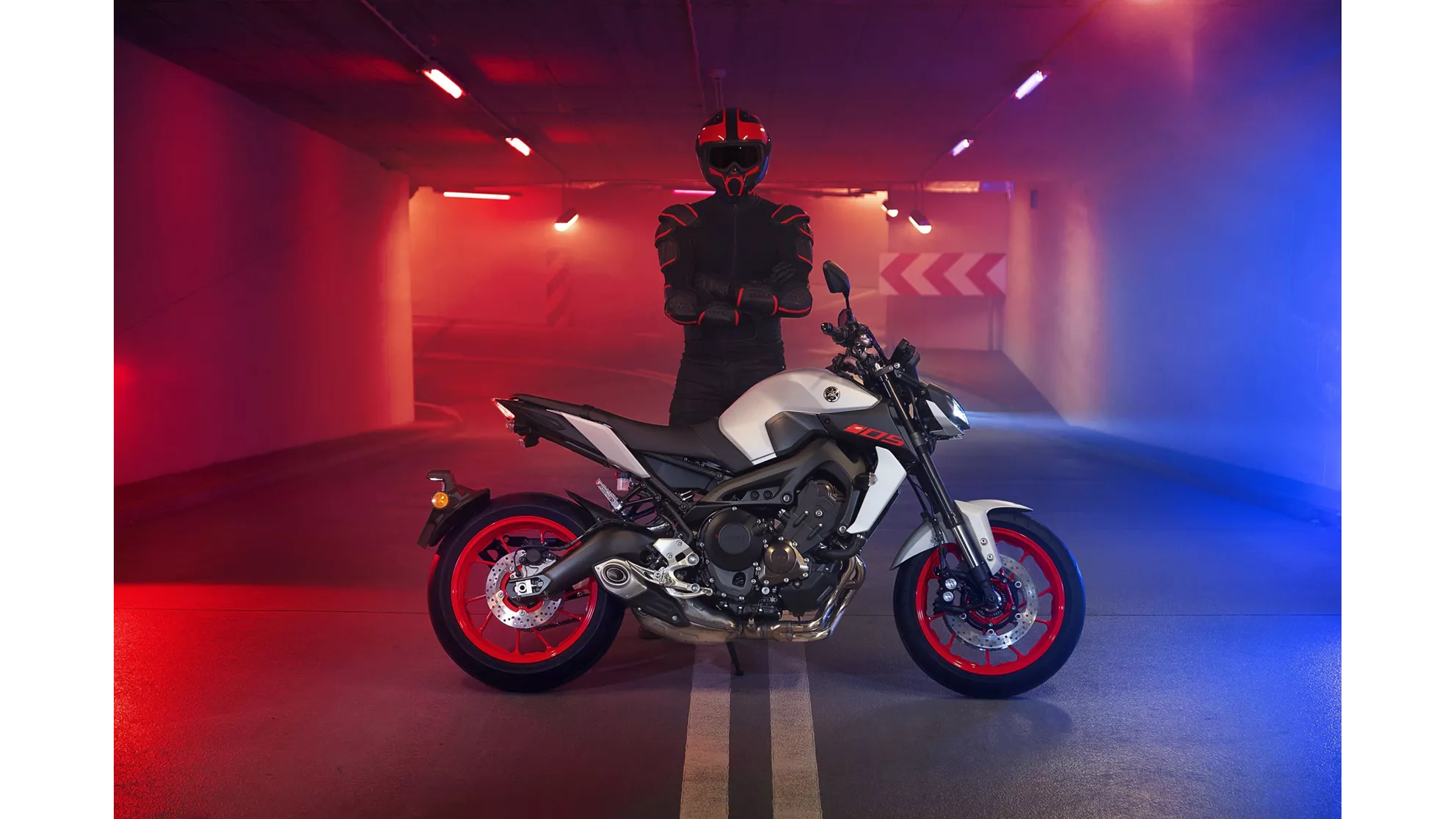 Yamaha MT-09 - Image 14 Yamaha MT-09 - Image 14