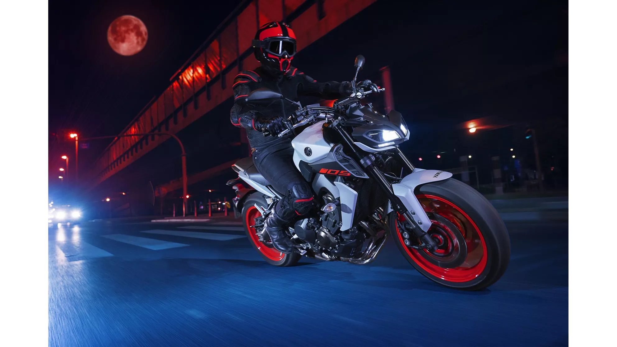 Yamaha MT-09 - Image 23 Yamaha MT-09 - Image 23