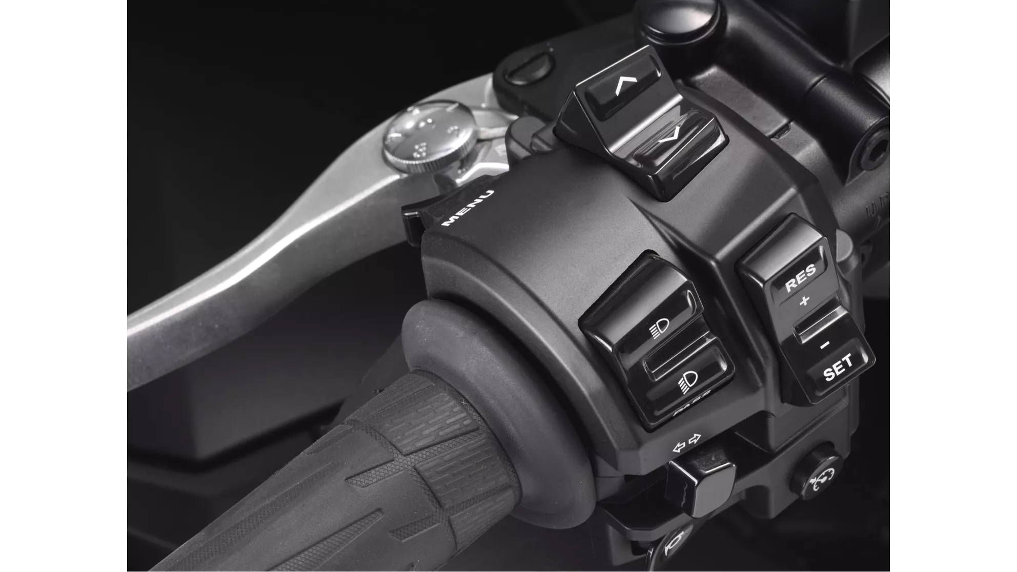 Yamaha FJR1300AE - Image 13 Yamaha FJR1300AE - Image 13