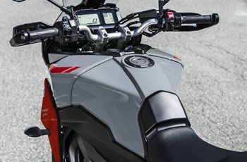Yamaha Tracer 900 2019 - Bild 8 Yamaha Tracer 900 2019 - Bild 8