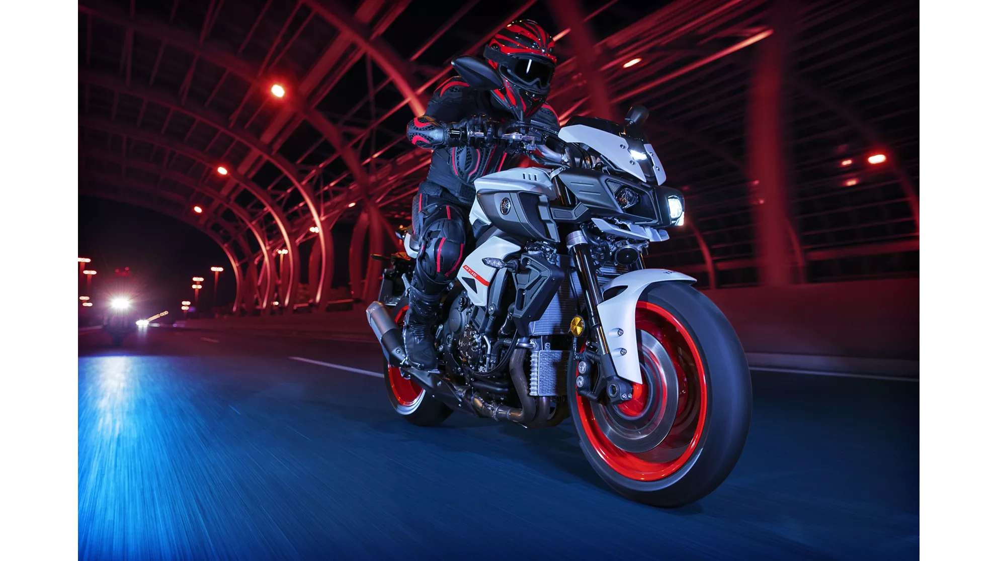 Yamaha MT-10 - Image 4 Yamaha MT-10 - Image 4