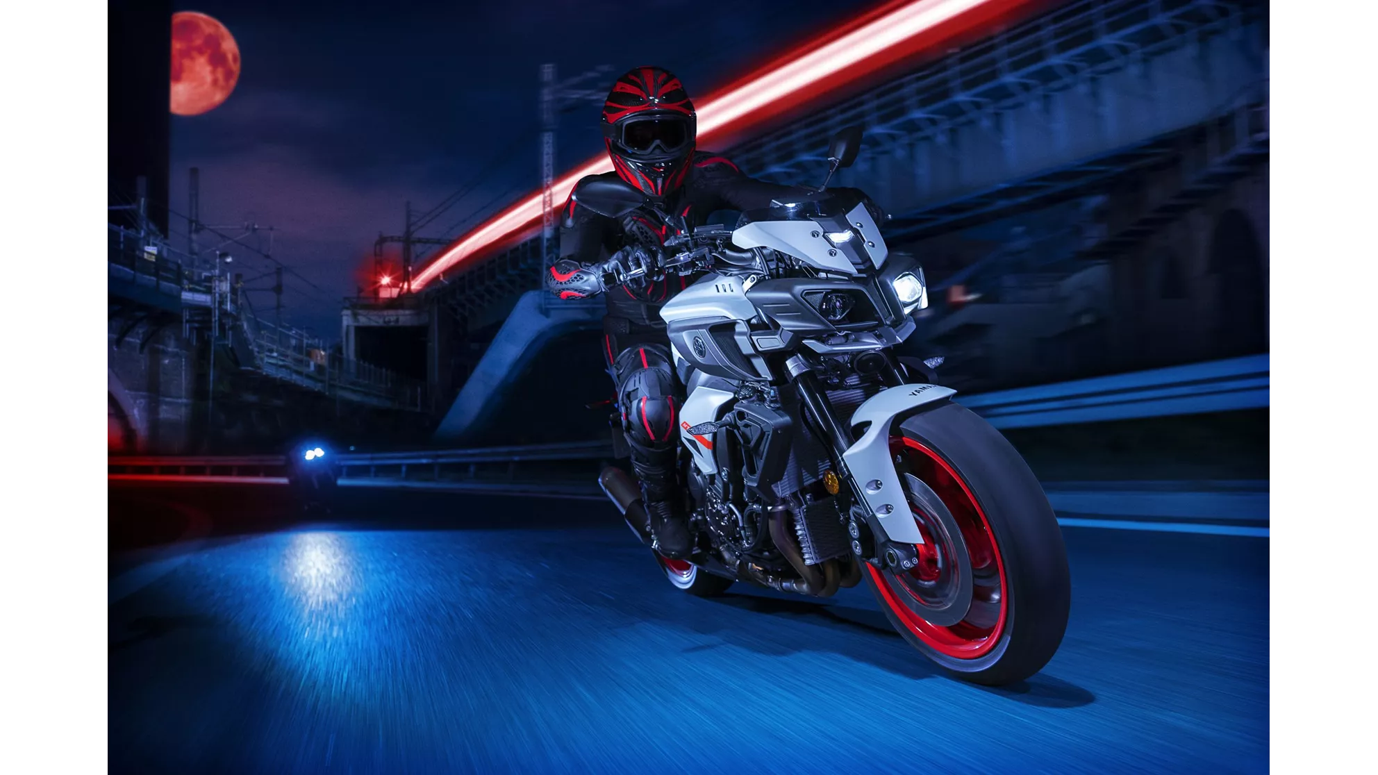 Yamaha MT-10 - Image 5 Yamaha MT-10 - Image 5