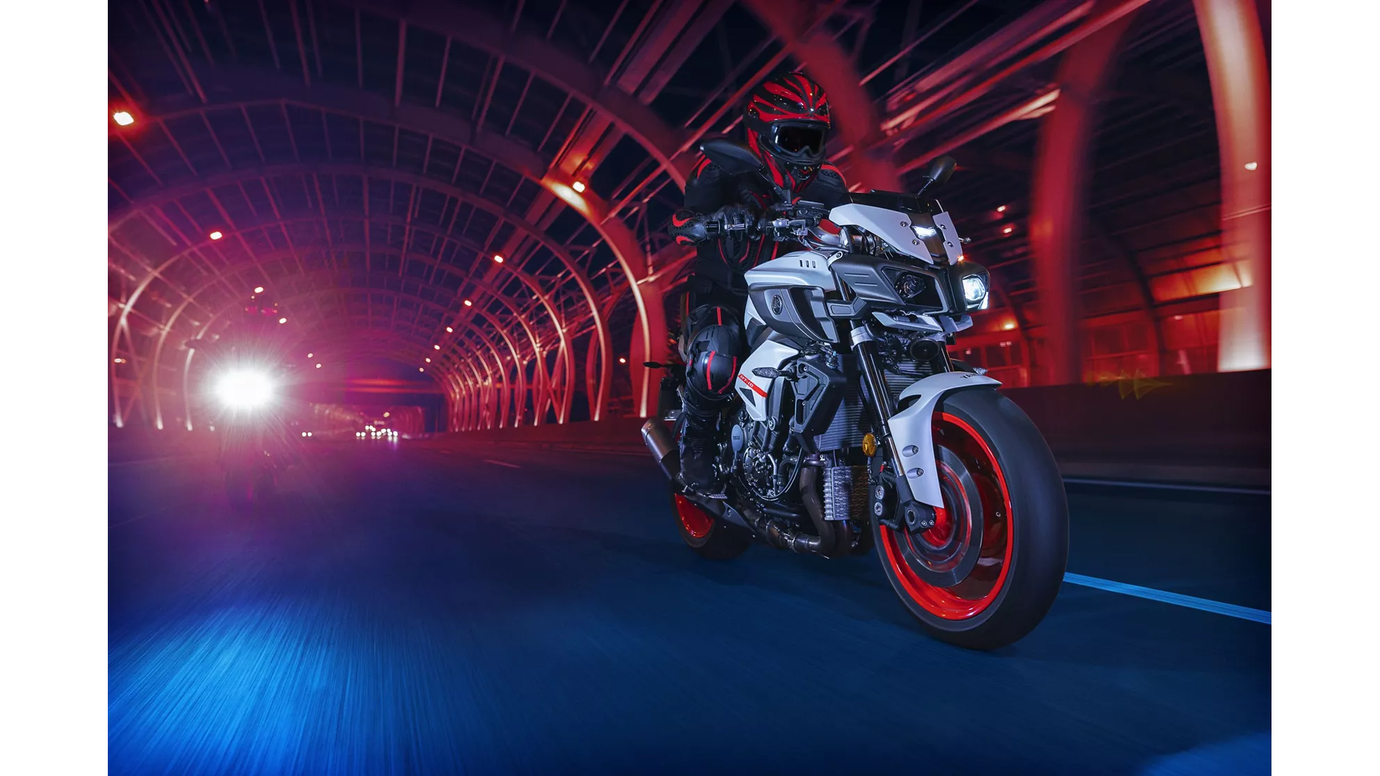 Yamaha MT-10 - Image 9 Yamaha MT-10 - Image 9