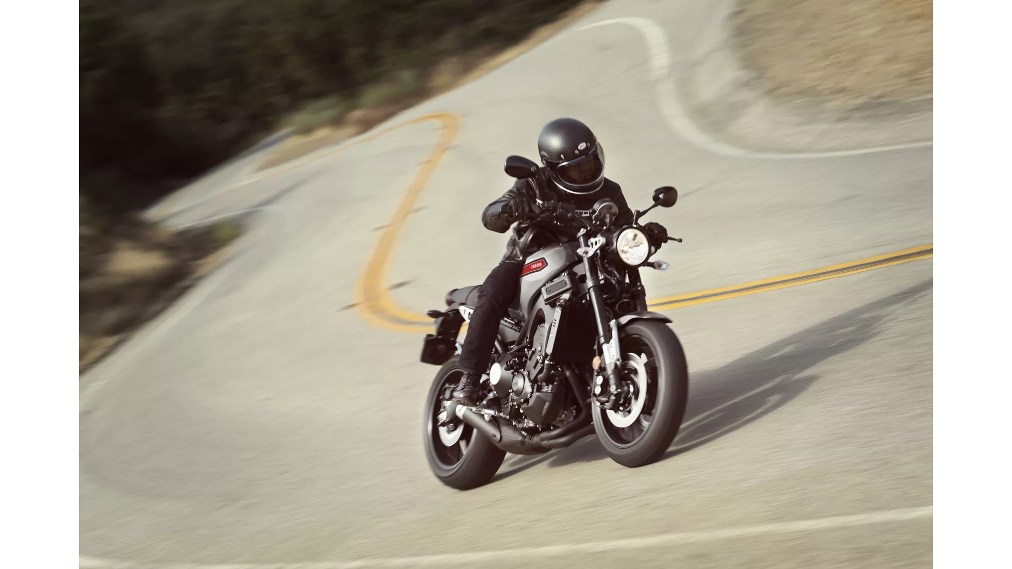 Yamaha XSR900 - Image 5 Yamaha XSR900 - Image 5