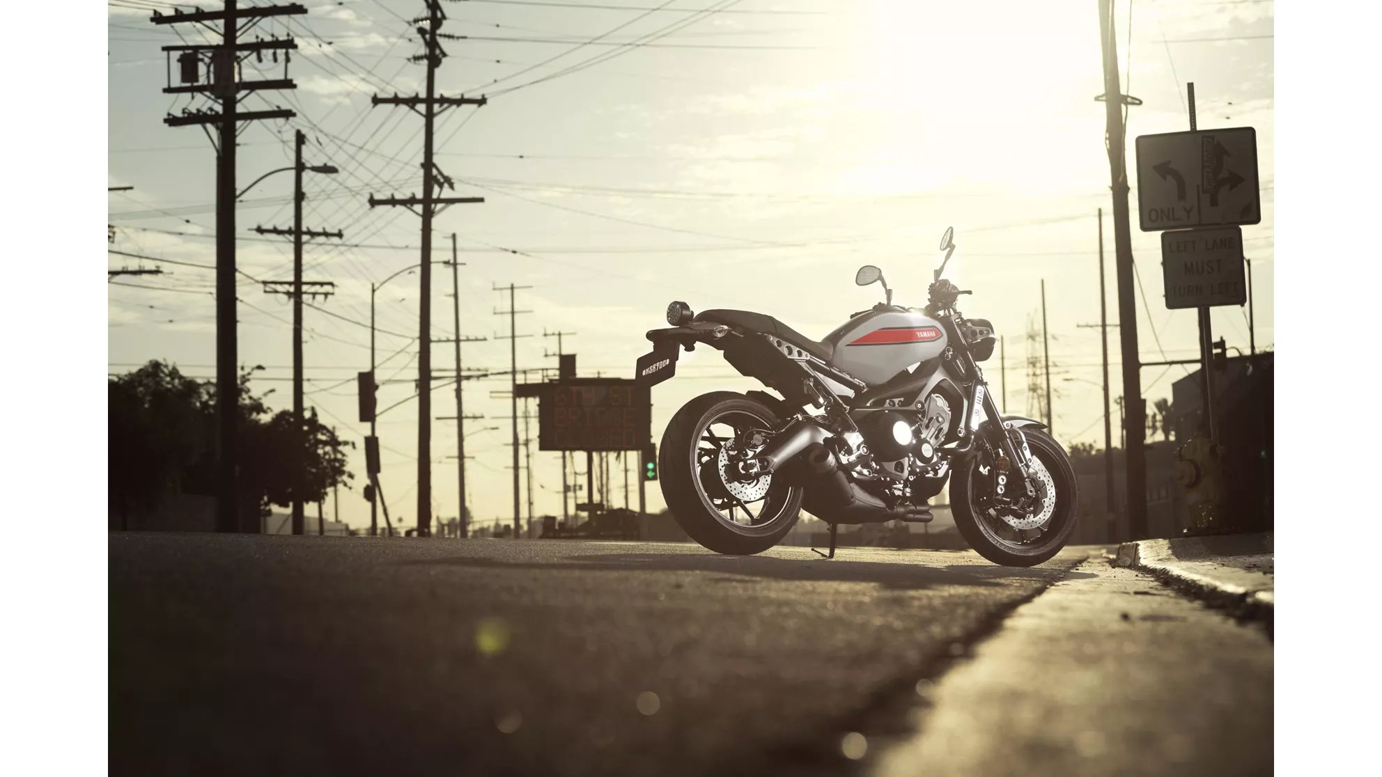 Yamaha XSR900 - Image 12 Yamaha XSR900 - Image 12