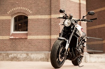 Yamaha XSR900 2019 - Bild 17 Yamaha XSR900 2019 - Bild 17