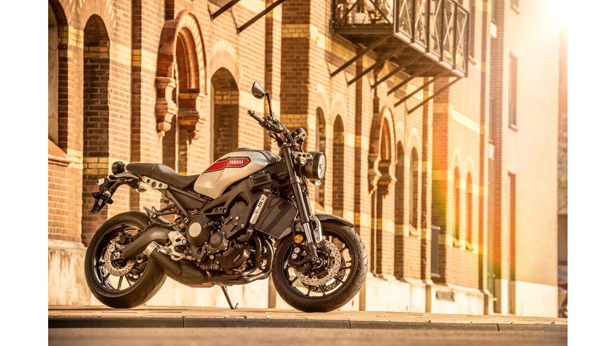 Yamaha XSR900 - Image 17 Yamaha XSR900 - Image 17