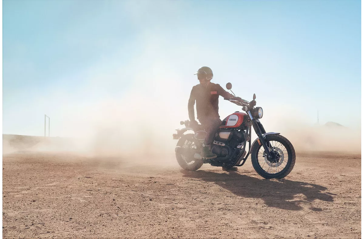 Yamaha SCR950 Yamaha SCR950