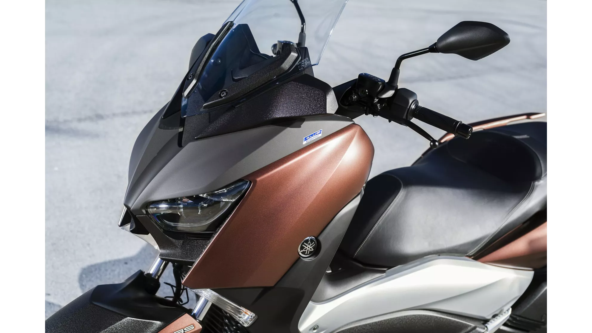 Yamaha XMAX 300 - Image 19 Yamaha XMAX 300 - Image 19
