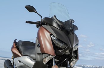 Yamaha XMAX 300 2019 - Bild 36 Yamaha XMAX 300 2019 - Bild 36
