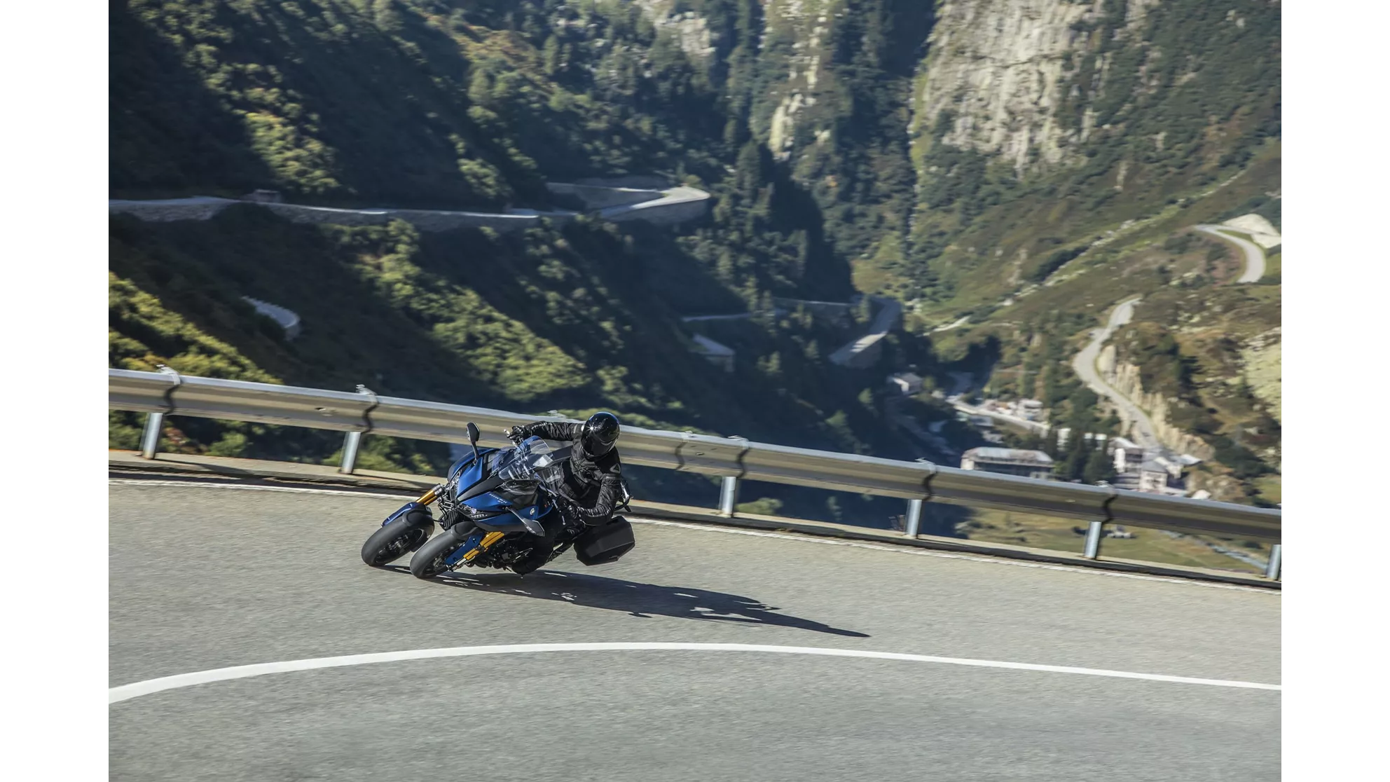 Yamaha Niken GT - Image 2 Yamaha Niken GT - Image 2