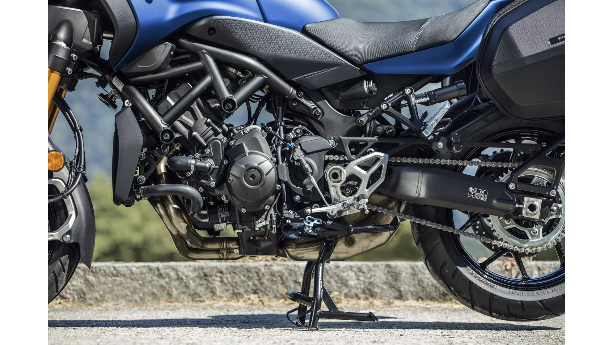 Yamaha Niken GT - Image 10 Yamaha Niken GT - Image 10