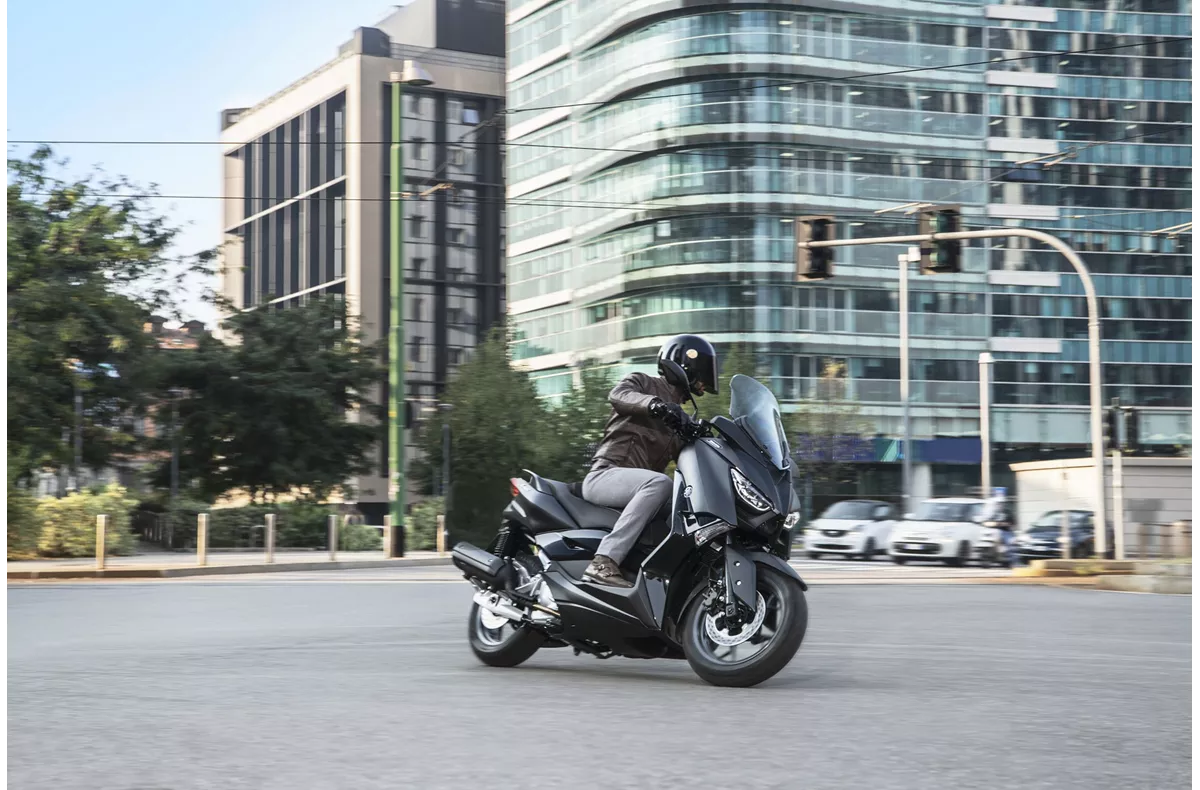 Yamaha XMAX 125 IRON MAX Yamaha XMAX 125 IRON MAX
