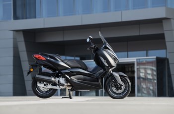 Yamaha XMAX 125 IRON MAX 2019 - Bild 16 Yamaha XMAX 125 IRON MAX 2019 - Bild 16