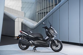 Yamaha XMAX 300 IRON MAX 2019 - Bild 22 Yamaha XMAX 300 IRON MAX 2019 - Bild 22