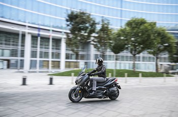 Yamaha XMAX 400 Iron Max 2019 - Bild 3 Yamaha XMAX 400 Iron Max 2019 - Bild 3