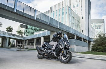 Yamaha XMAX 400 Iron Max 2019 - Bild 5 Yamaha XMAX 400 Iron Max 2019 - Bild 5