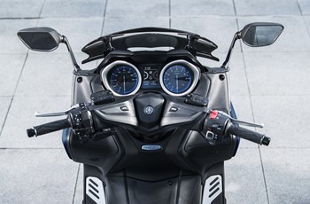 Yamaha TMAX SX Sport Edition 2019 - Bild 10 Yamaha TMAX SX Sport Edition 2019 - Bild 10