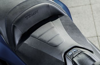 Yamaha TMAX SX Sport Edition 2019 - Bild 17 Yamaha TMAX SX Sport Edition 2019 - Bild 17