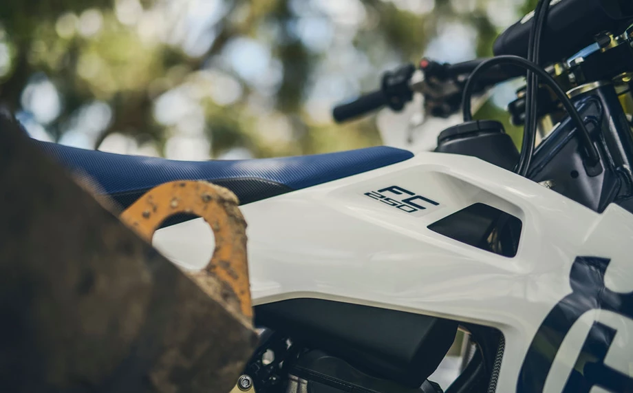 Husqvarna FC 250 Bild 11: Husqvarna FC 250