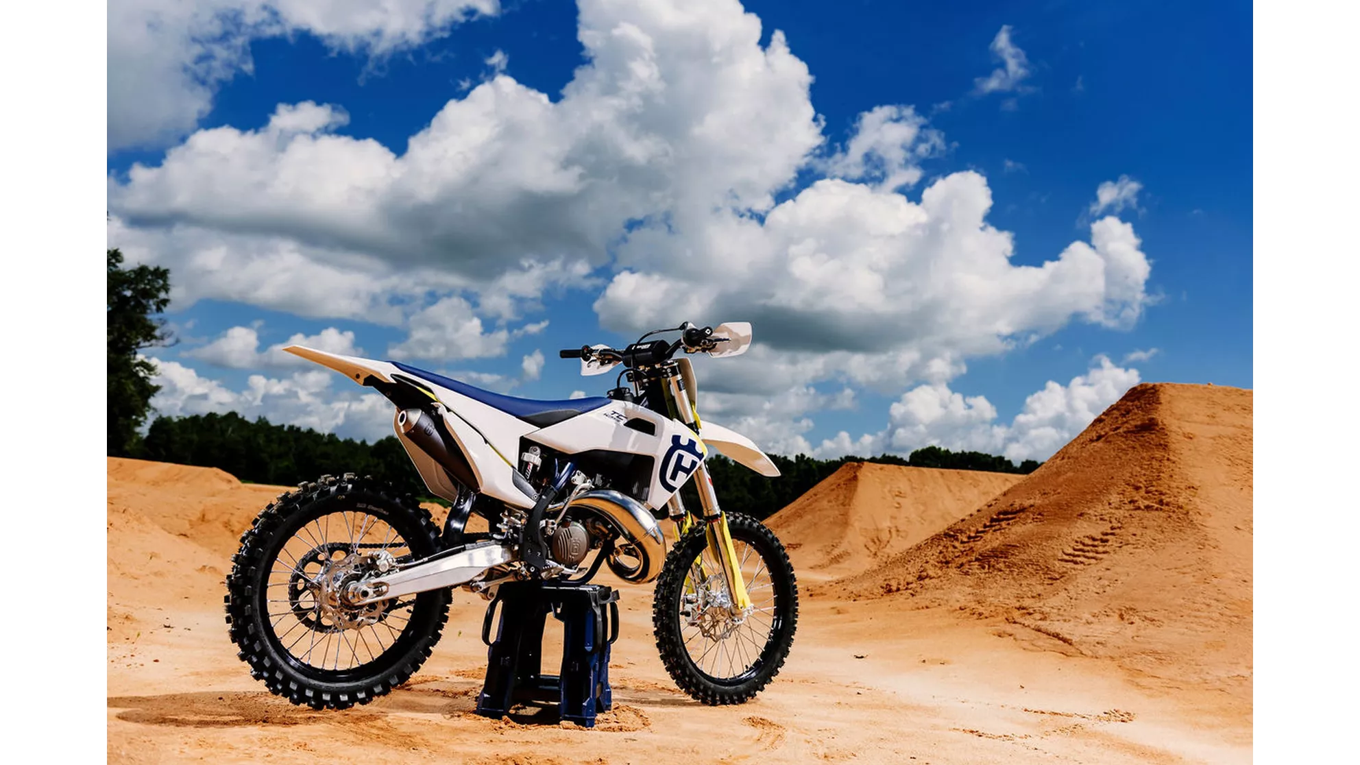 Husqvarna TC 125 - Image 9 Husqvarna TC 125 - Image 9