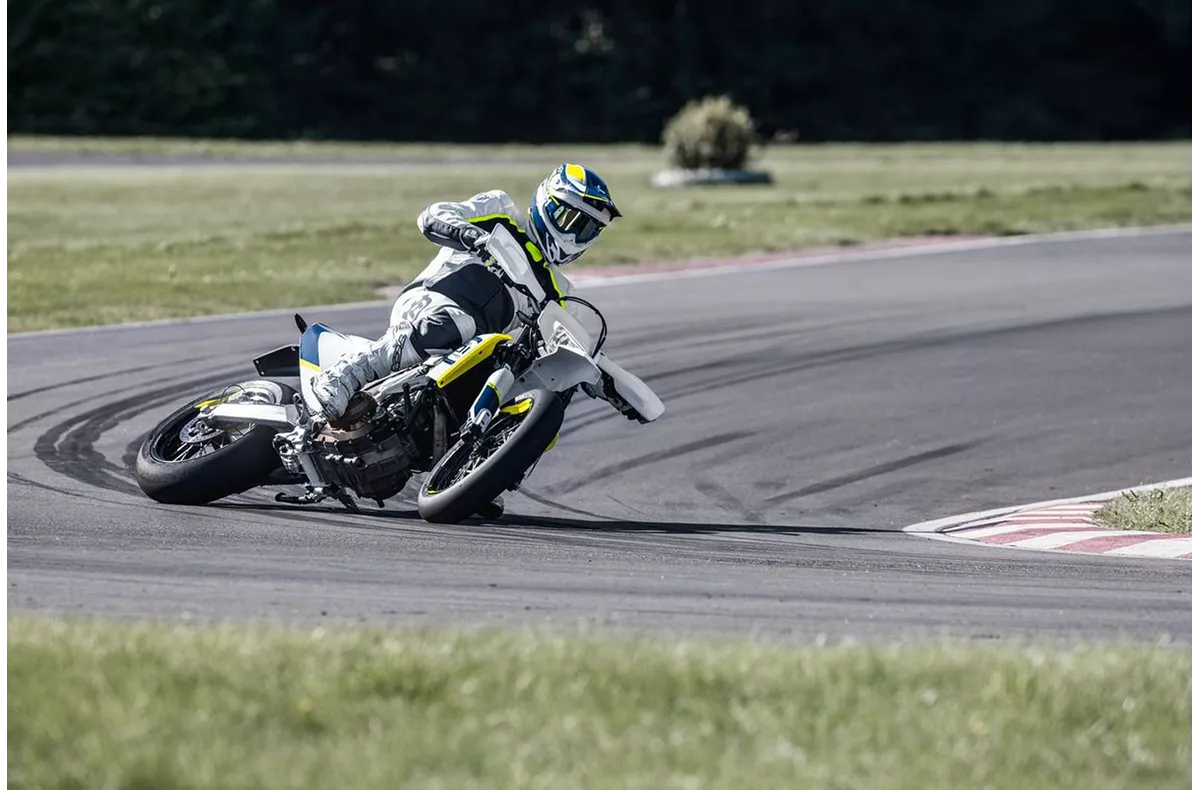 Husqvarna 701 Supermoto Husqvarna 701 Supermoto