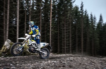 Husqvarna 701 Enduro 2019 - Bild 18 Husqvarna 701 Enduro 2019 - Bild 18