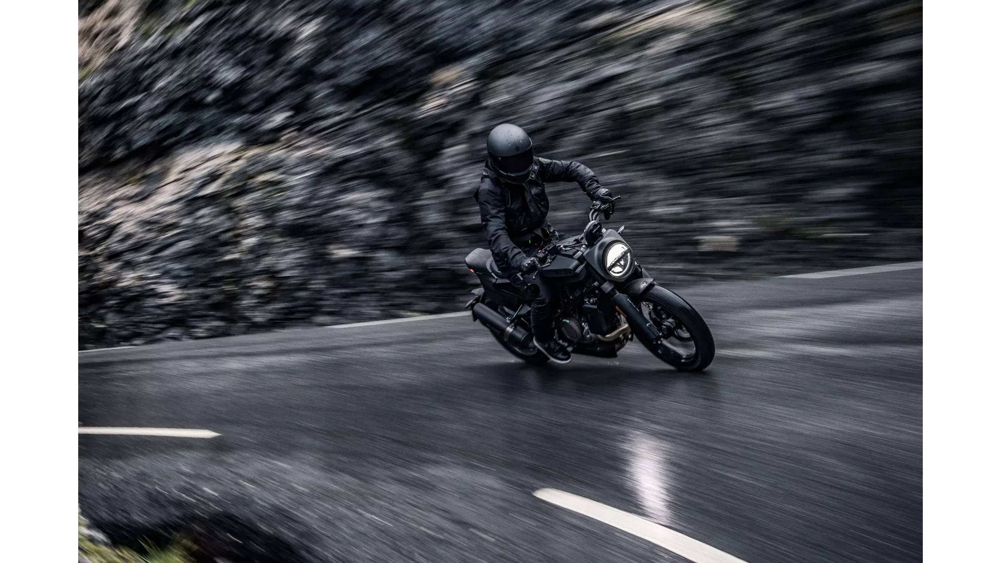 Husqvarna Svartpilen 701 - Image 3 Husqvarna Svartpilen 701 - Image 3