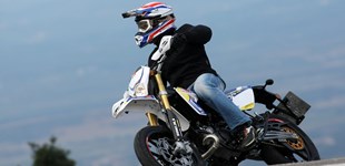 Rieju MRT Freejump 50 Supermoto 2019 vs Derbi Senda DRD X-Treme 50 SM 2018