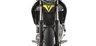 Rieju MRT Freejump 50 Supermoto 2020 vs Derbi Senda DRD X-Treme 50 SM Limited Edition 2019