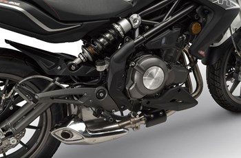 Benelli BN 302 2019 - Bild 23 Benelli BN 302 2019 - Bild 23