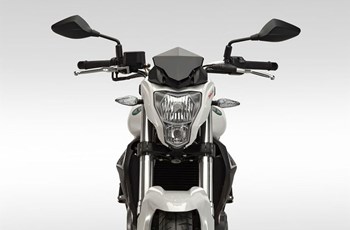 Benelli BN 302 2019 - Bild 25 Benelli BN 302 2019 - Bild 25
