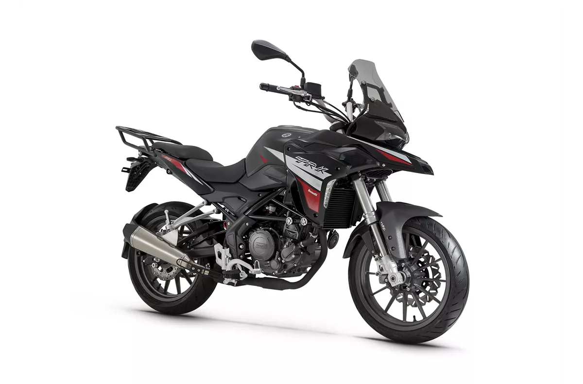 Benelli TRK 251 Benelli TRK 251