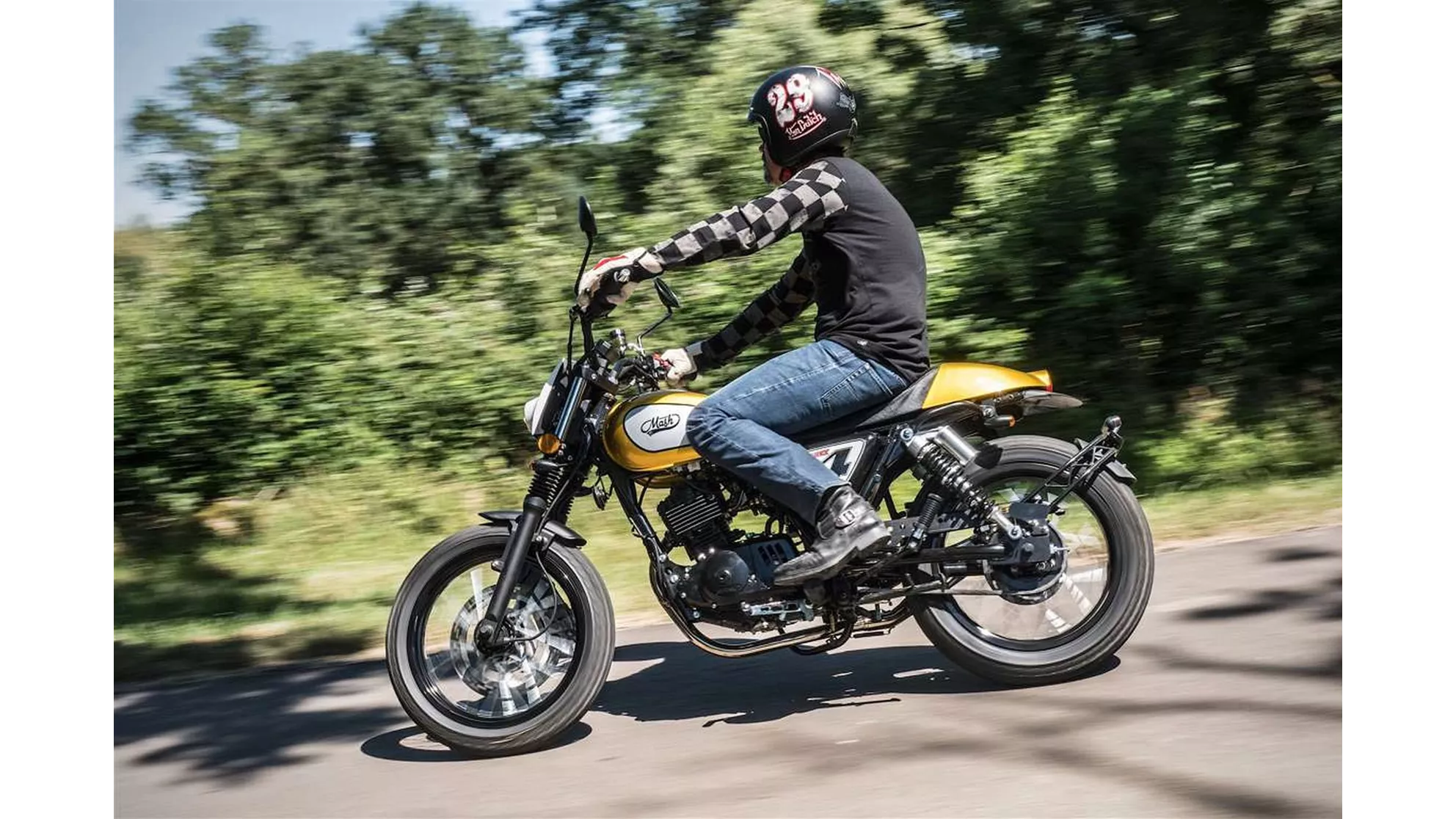 Mash Dirt Track 250 - Image 3 Mash Dirt Track 250 - Image 3