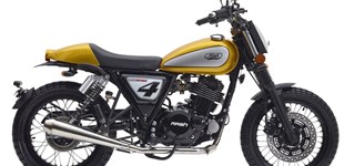 Triumph Speed Twin 2023 vs Mash Dirt Track 250 2019