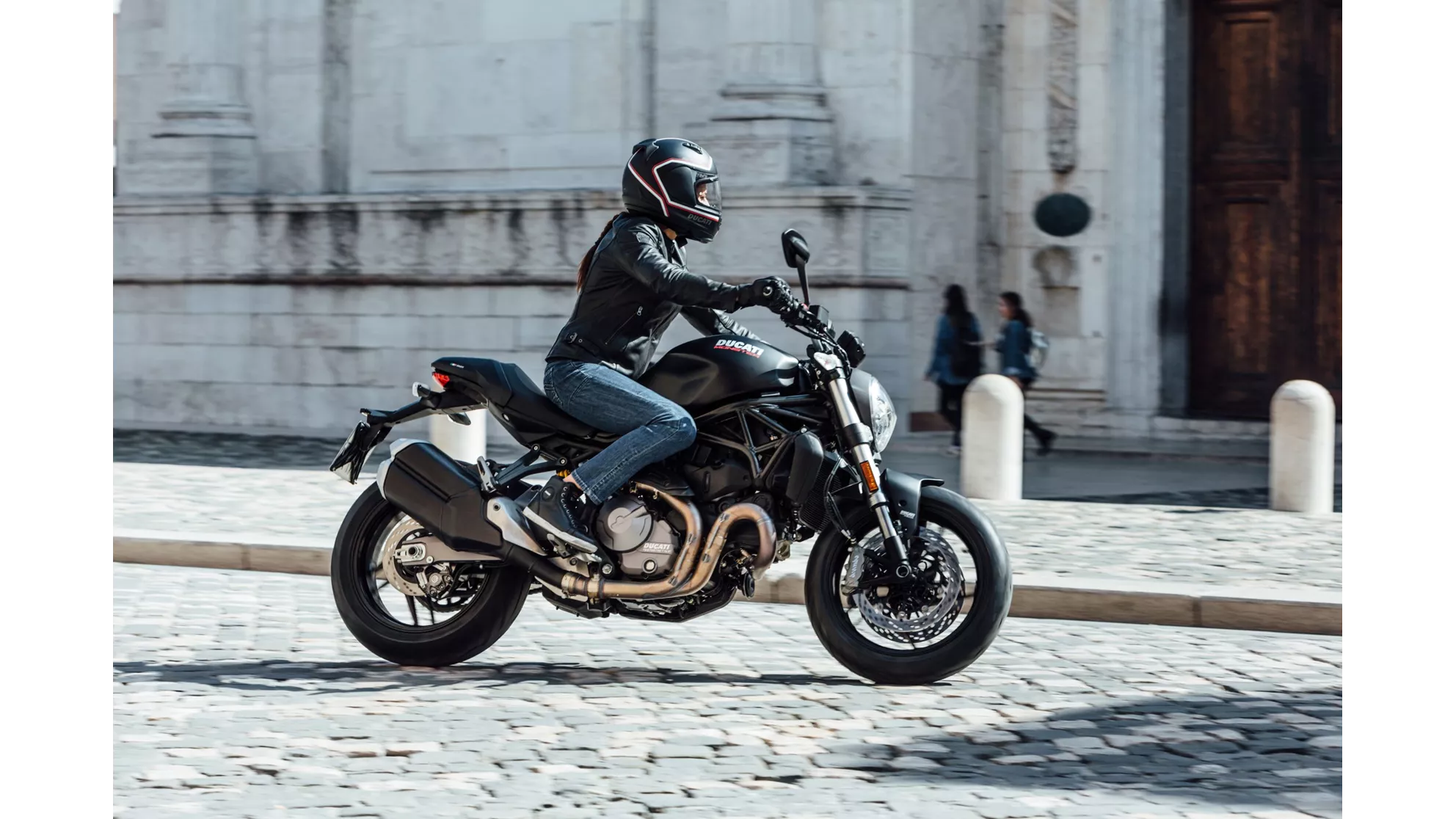 Ducati Monster 821 - Image 4 Ducati Monster 821 - Image 4
