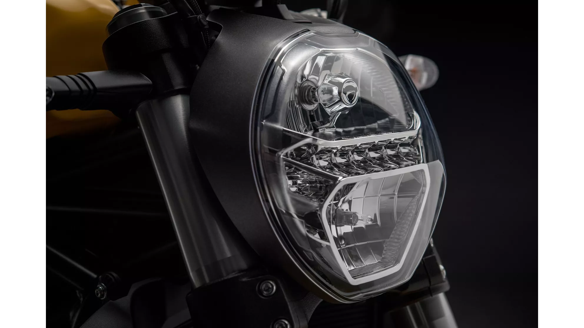 Ducati Monster 821 - Image 14 Ducati Monster 821 - Image 14