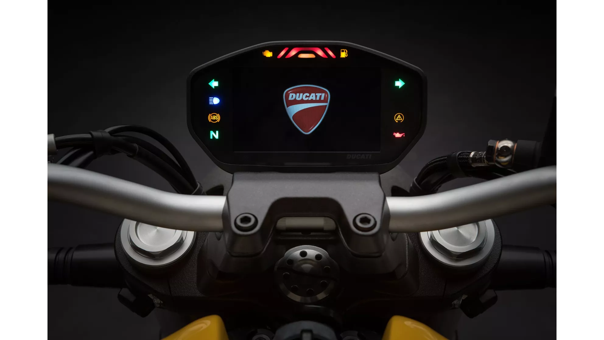 Ducati Monster 821 - Image 17 Ducati Monster 821 - Image 17