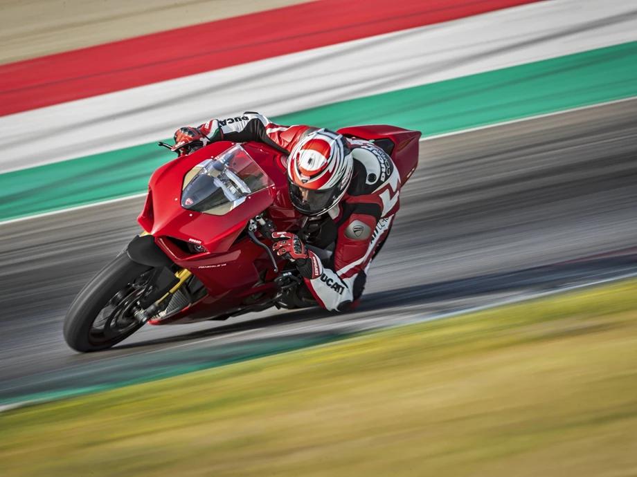 Ducati Panigale V4 S Bild 8: Ducati Panigale V4 S