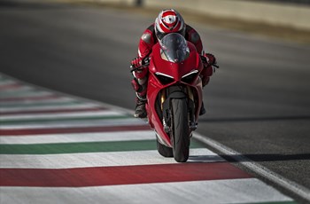 Ducati Panigale V4 S 2019 - Bild 27 Ducati Panigale V4 S 2019 - Bild 27