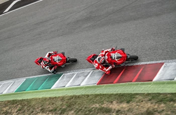 Ducati Panigale V4 R 2019 - Bild 16 Ducati Panigale V4 R 2019 - Bild 16