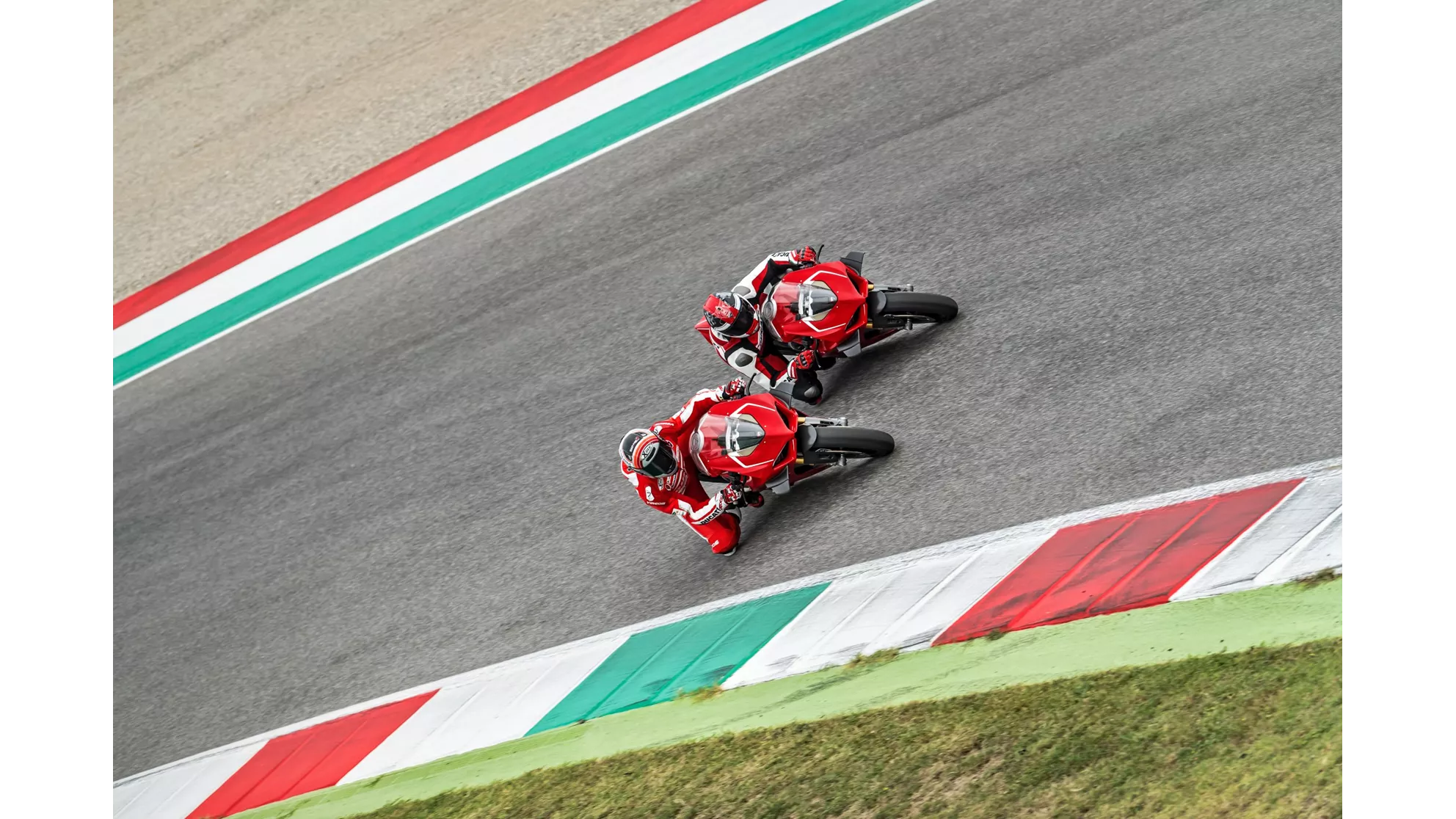 Ducati Panigale V4 R - Image 17 Ducati Panigale V4 R - Image 17